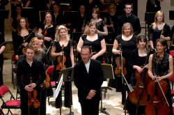 Sinfonia Cymru with Catrin Finch