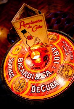 Revoluci�n de Cuba - Official Opening